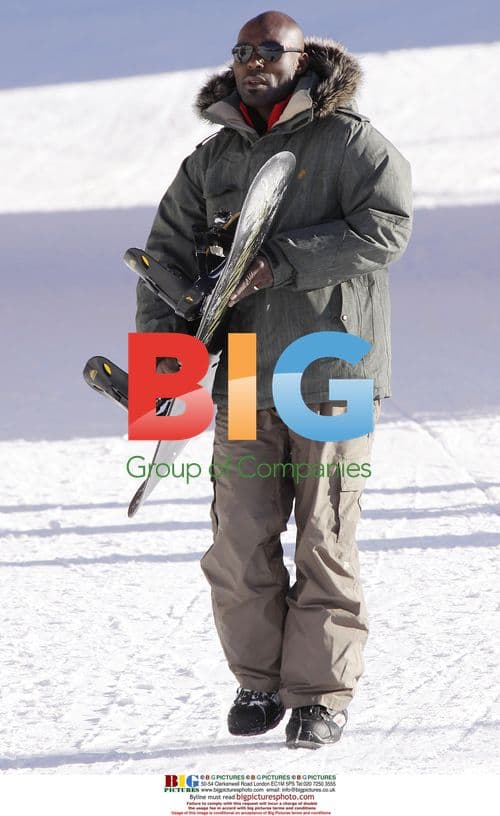 Jimmy Jean Louis snowboarding at Alpe d'Huez film festival