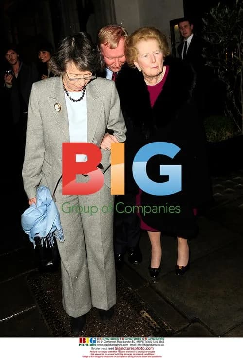 Margaret Thatcher dines at Scotts Restaurant