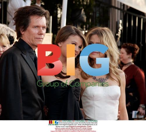 Kevin Bacon, Sosie Bacon and Kyra Sedgwick at SAG Awards