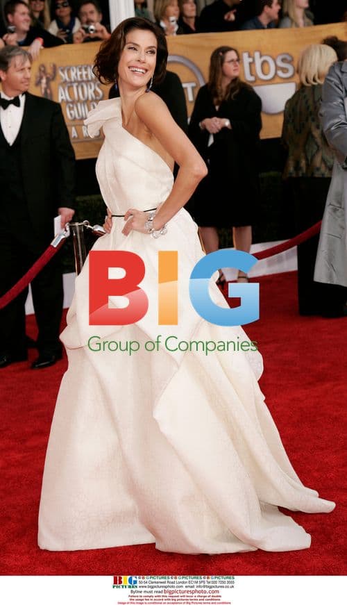 TERI HATCHER at 15th Annual SAG Awards