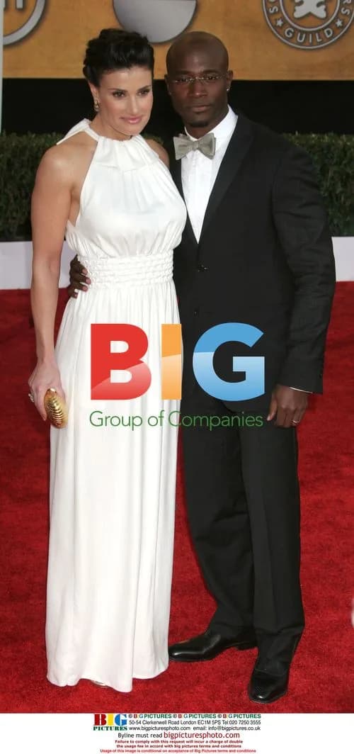 Idina Menzel and Taye Diggs at SAG Awards