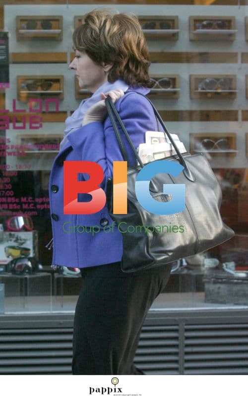 Anne Diamond Enjoying London Stroll