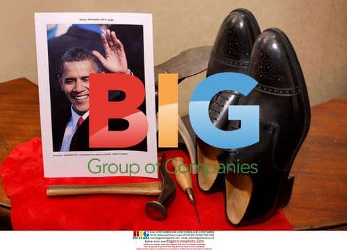 Shoemaker creates shoes for US President