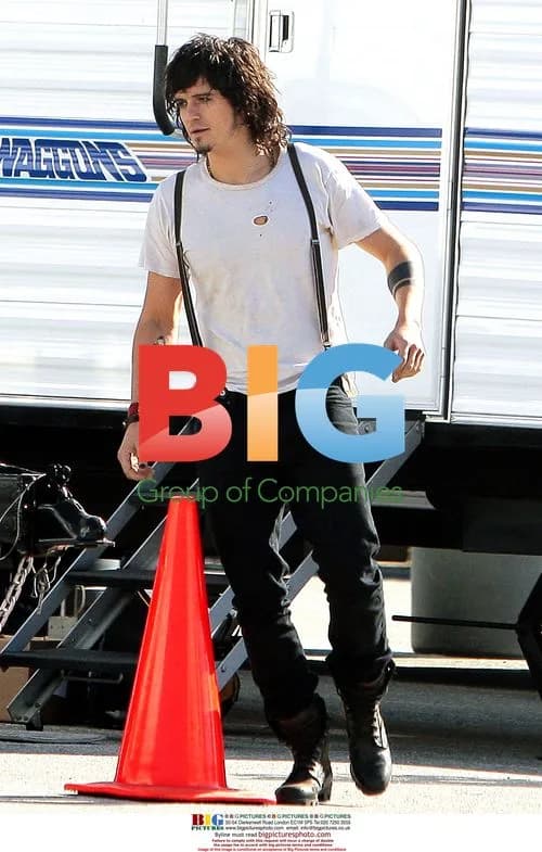 Orlando Bloom on "Sympathy for Delicious" set
