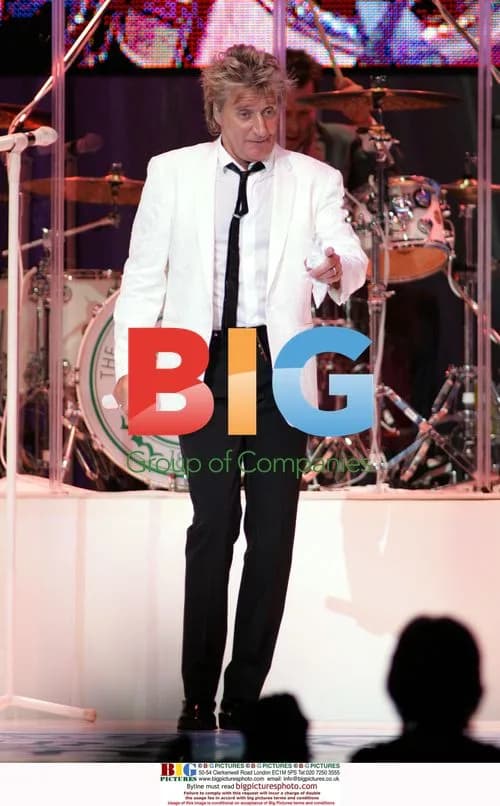Rod Stewart Performs at Florida Concert