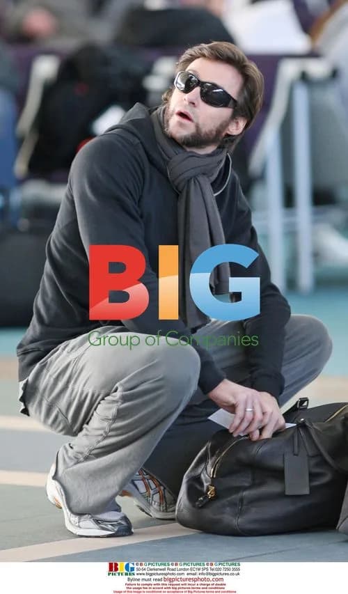 Hugh Jackman Arrives in Vancouver
