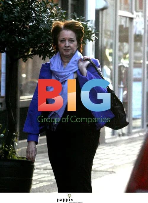 Anne Diamond Spotted in Central London