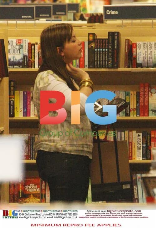 Charlotte Church & Kids Tesco Shop