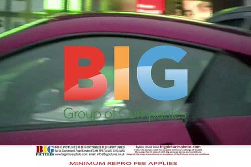 Cristiano Ronaldo breaks car window