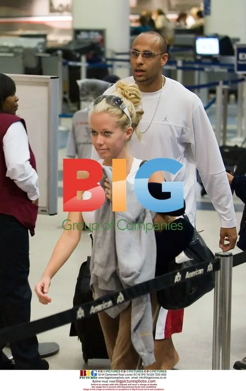 Newlywed Kendra Wilkinson and Hank Baskett Depart LAX