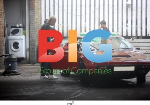 Liam Howlett Checking Out Ferrari 308