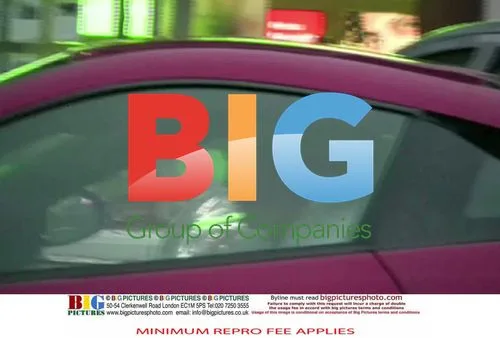 Ronaldo breaks car window