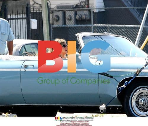 Jennifer Aniston and Gerard Butler on 'The Bounty' set