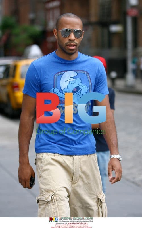 Thierry Henry strolls with friend in NYC