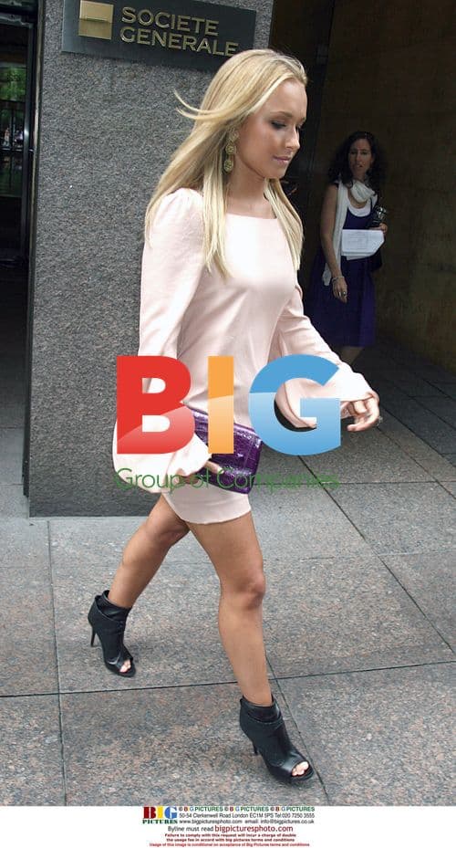 Hayden Panettiere arrives at MTV Studios