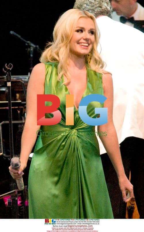 Katherine Jenkins at Henley Festival 2009