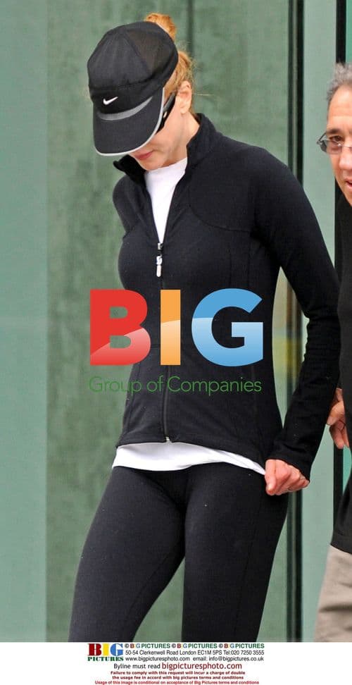 Nicole Kidman Leaves for Workout Separately from Husband