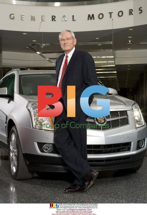 GM Chairman Edward Whitacre at Headquarters