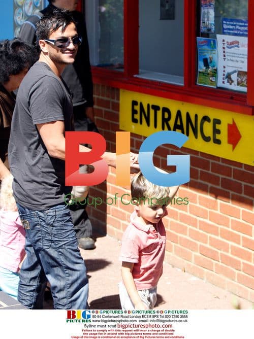 Peter Andre with family at theme park