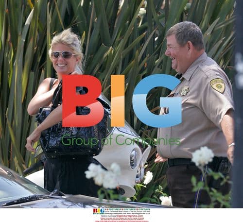 Rachel Hunter stopped by cop