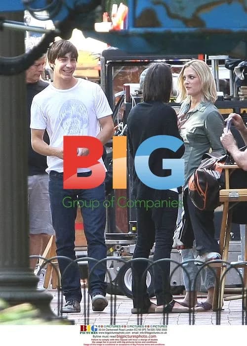 Drew Barrymore and Justin Long on 'Going the Distance' set