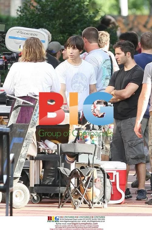 Drew Barrymore and Justin Long on "Going the Distance" set