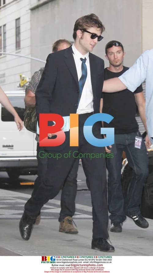 Robert Pattinson on 'Remember Me' set