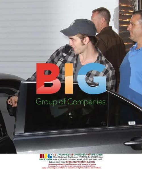 Robert Pattinson on 'Remember Me' Set