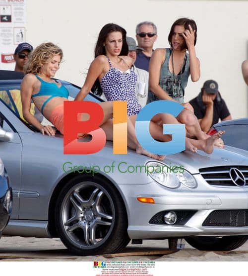 90210 TV cast on set in Redondo Beach