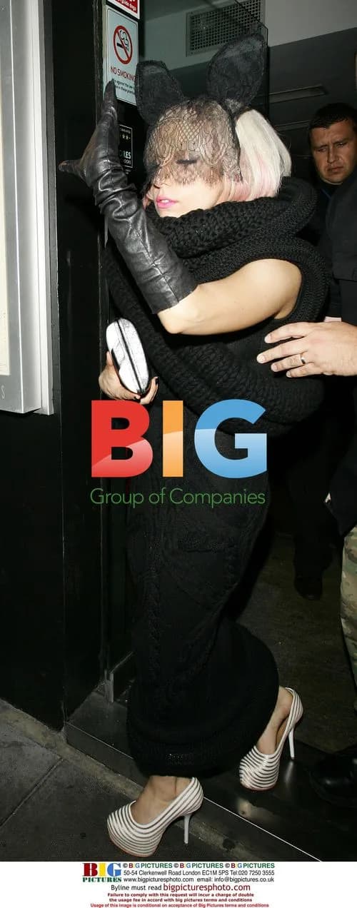 Lady Gaga leaves restaurant in London