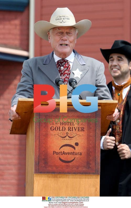 Larry Hagman and Vicky Martin Berrocal at Port Aventura Hotel