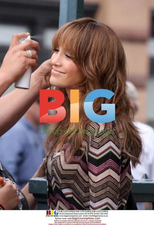 Jennifer Lopez on the set of 'The Back-Up Plan'