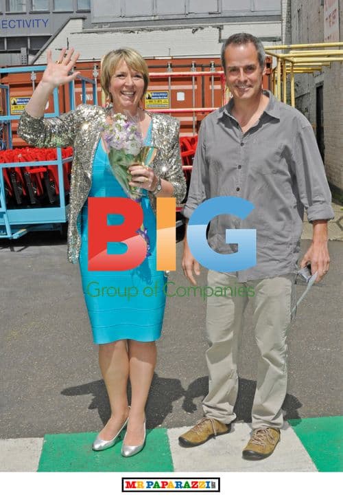 Fern Britton and Phil Vickery leave This Morning