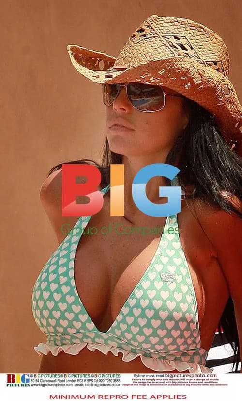 Katie Price Relaxes at LA Hotel