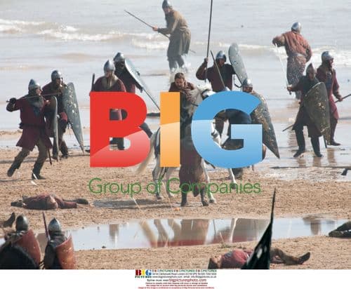 Russell Crowe filming Robin Hood at Freshwater West