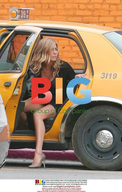 Jennifer Aniston on 'The Bounty' Set