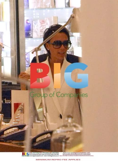 Victoria Beckham Shopping in LA