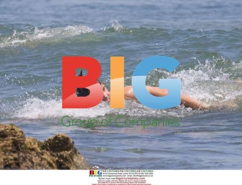 David Duchovny relaxes with family at beach