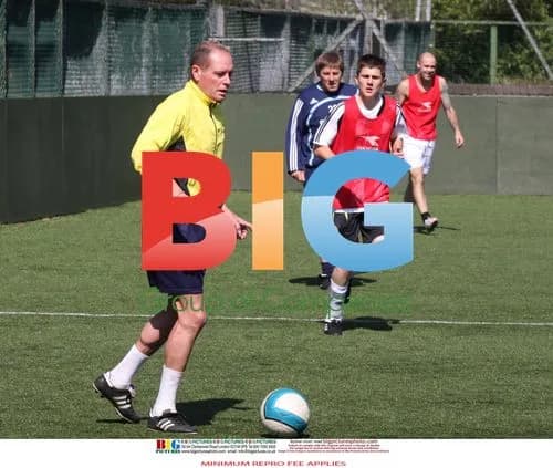 Paul Gascoigne and Peter Beardsley Train