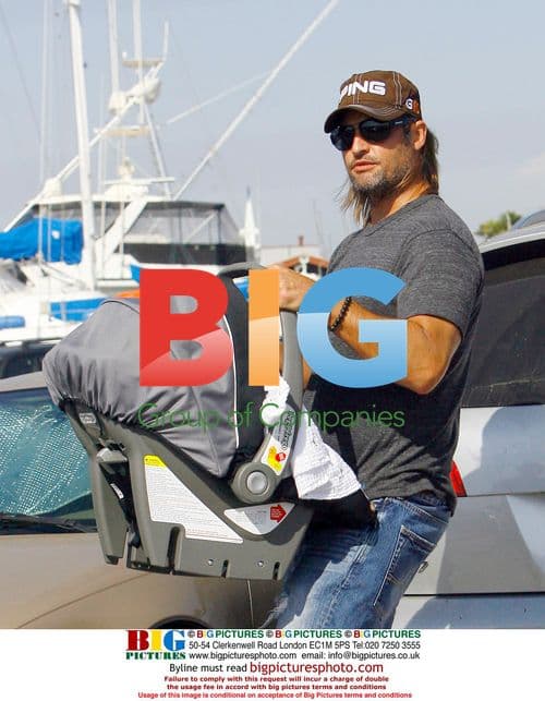 Josh Holloway and family lunch