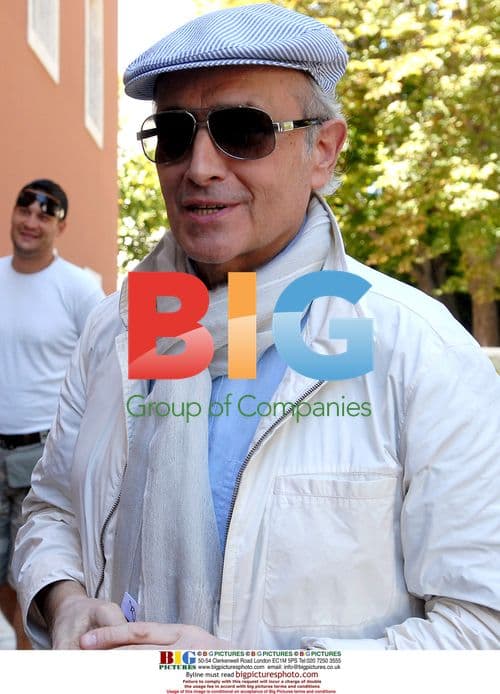 Jose Carreras arriving at hotel in Zadar