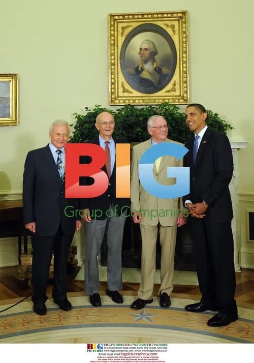 Obama Meets Apollo 11 Crew