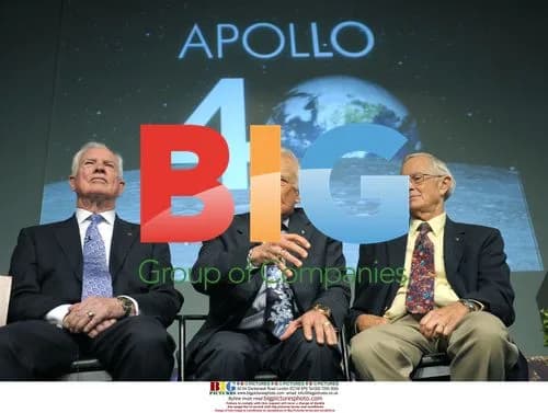 Obama Meets Apollo 11 Crew