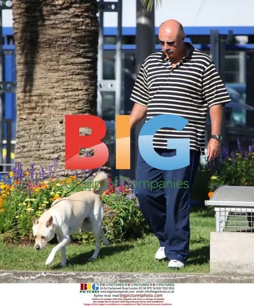 Dr. Phil on Holiday in France