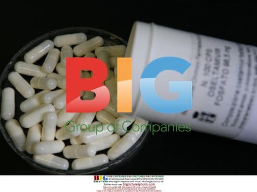 Military plant produces antiviral medicine in Italy