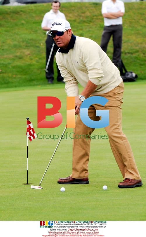 Shane Warne at The Ashes Golf Challenge