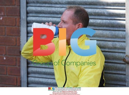 Paul Gascoigne and Peter Beardsley at training