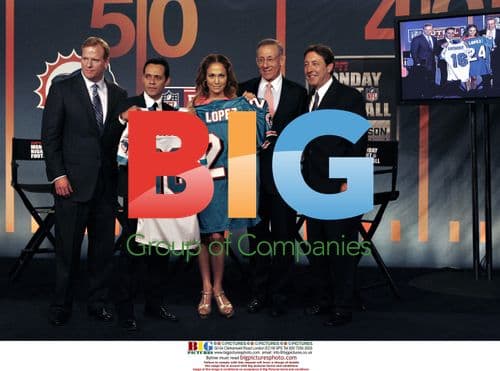 Roger Goodell, Marc Anthony and Jennifer Lopez at Dolphins Press Conference