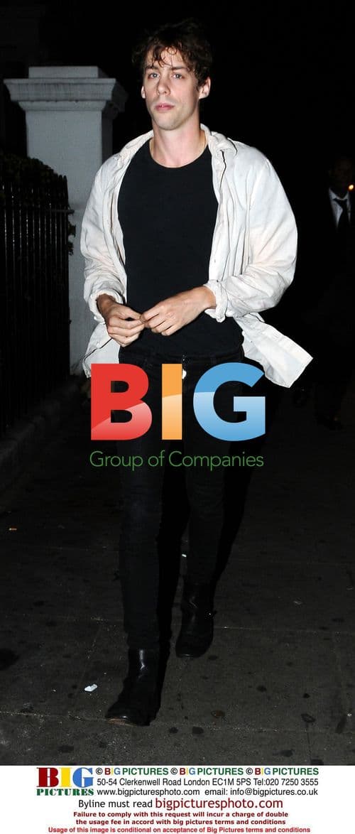 Razorlight's Johnny Borrell leaving Boujis