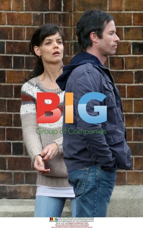 Katie Holmes and Guy Pierce on set in Australia